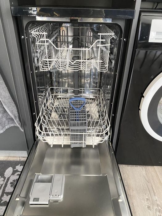 Съдомиялна Finlux DFX 4560A -BK 45 см