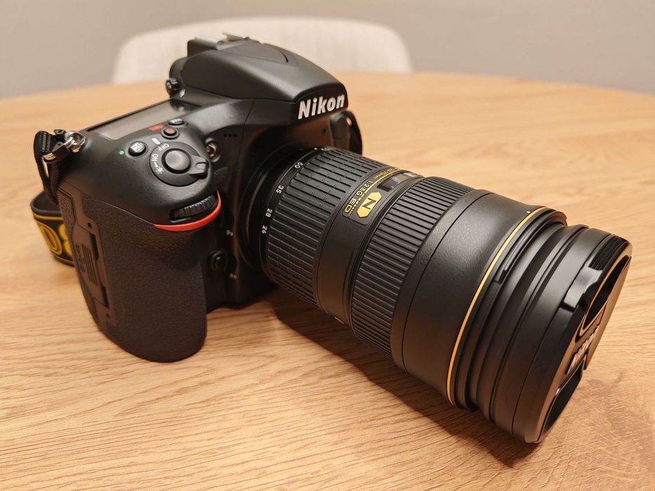 Aparat foto Nikon D810 + Nikon 24-70mm f/2.8 nou