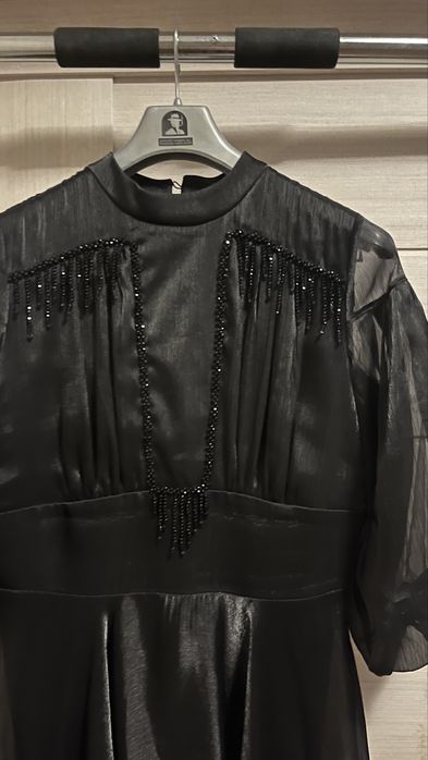 Продам элегантное, красивое вечернее платье