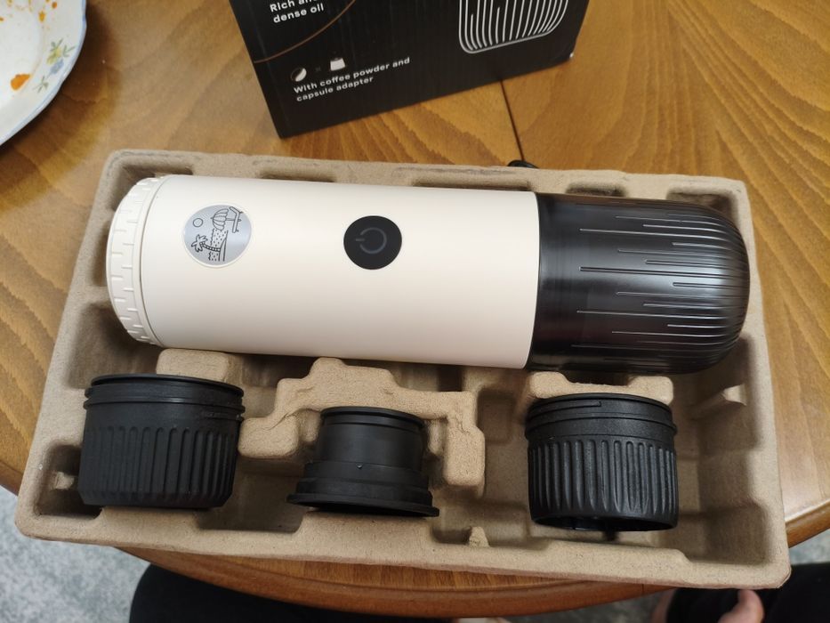 Преносима кафе машина с нагряване