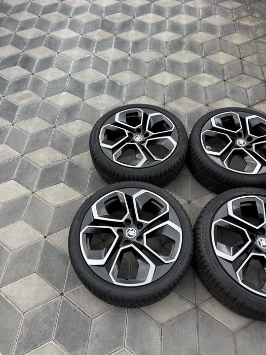 Jante Orig”Skoda RS R19(5x112)”~Octavia/Superb/Kodiaq/Karoq/Yeti/Vw/Seat/Audi~Culoare Deosebita