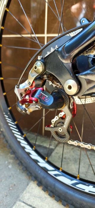 Specialized S-Works Demo 8 Carbon – Легендарен DH Флагман! Top Spec
