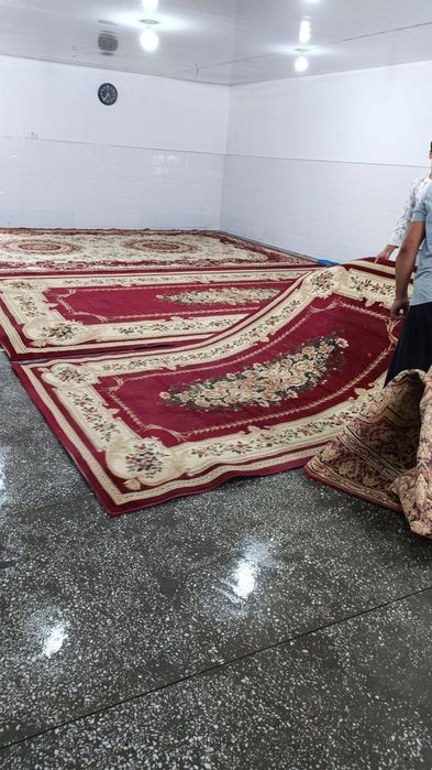 Гилам Ювиш. Хизмати Корхона