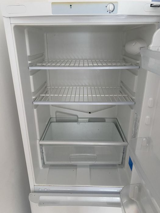 Продам холодильник.