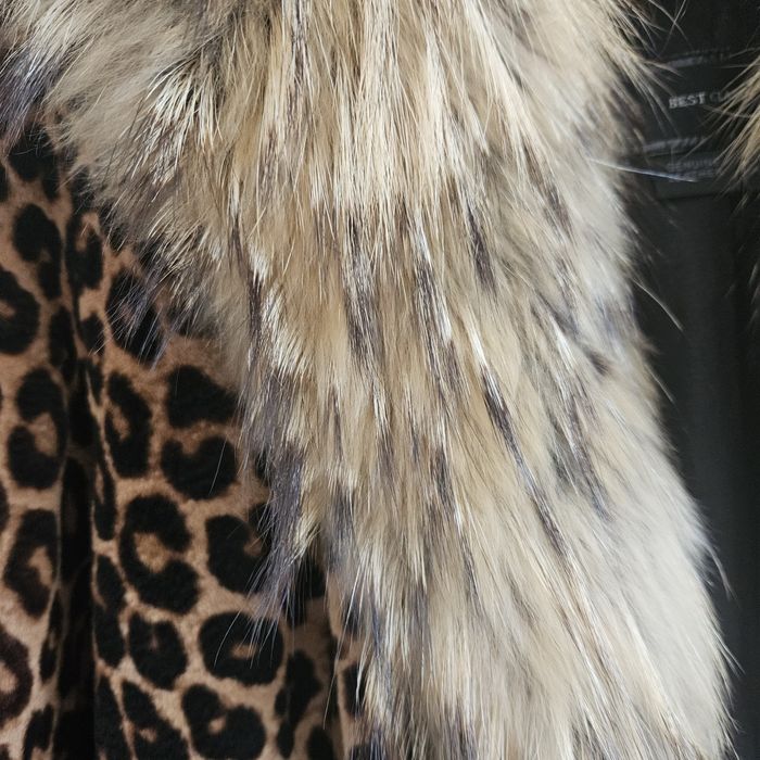 Продавам палто от естествена кожа