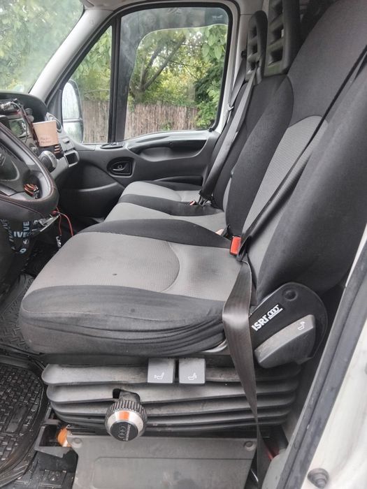 Iveco 3,5 t cu Ac