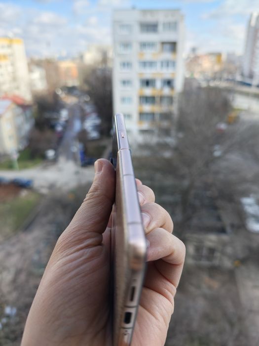 Motorola Razr 60 Ultra в ГАРАНЦИЯ!