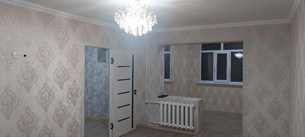 Чионзор 9  квартал  2³/4/4  балкон 2×6 м² срошни сотилади