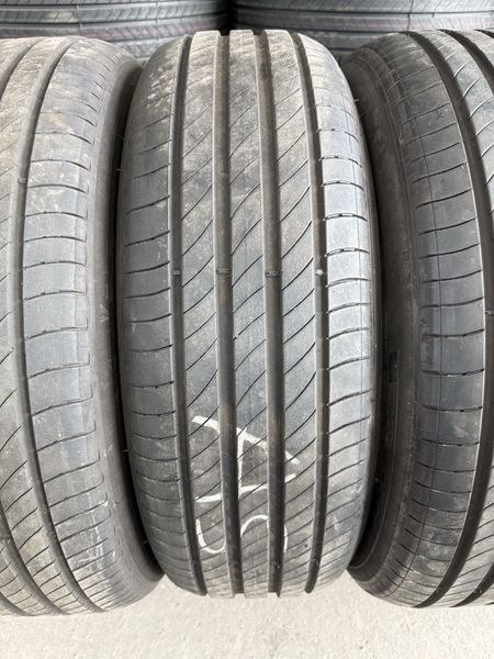 215/65/17 MICHELIN 4бр