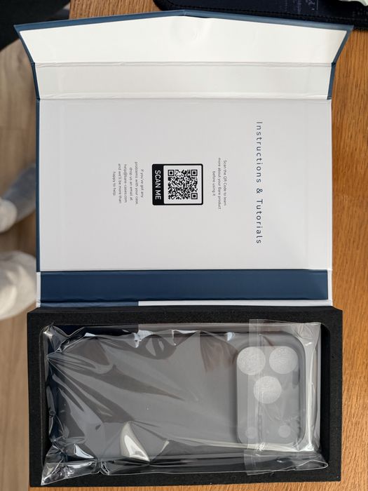 Husa slim thin ultra-subtire iPhone 17 Pro Bare Case Smokey