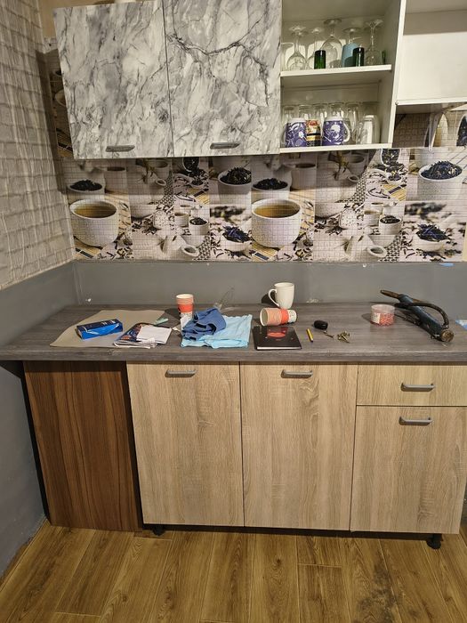 Vând dulap dormitor