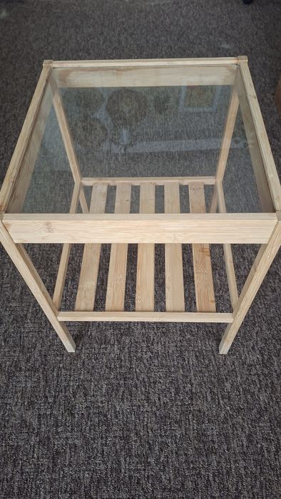 Ikea Nesna măsuță / noptiera