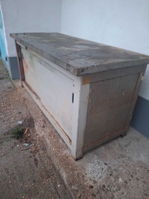 Шлосерска маса тезгях