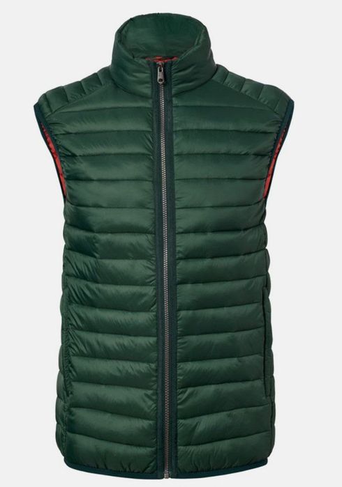 #жилет  Ультра легкий
Ультралегкий, водоотталкивающий

Ультралегк