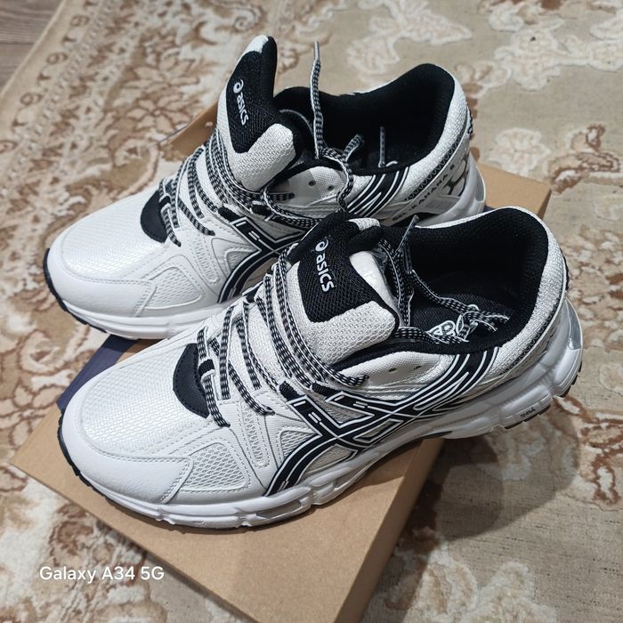 Кроссовки в LUX качестве