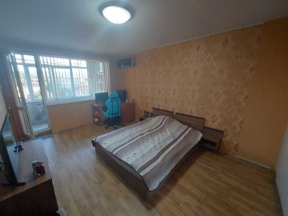 Продава се Тристаен апартамент в Търговище, Център - 80 кв.м за 765 €/кв.м - Снимка #7