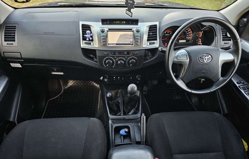 TOYOTA Hilux 2015 — imagine 5