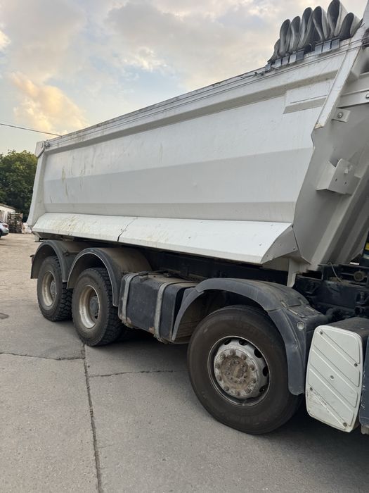Vand Man TGS 8x4..