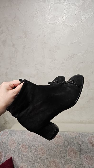 Продаётся обувь в идеальном состоянии 38р, 3000