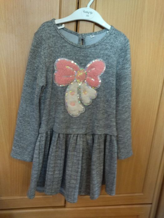 Продам одежда для девочек на 7 - 8 лет