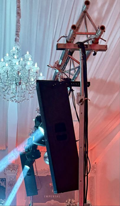 Vand doua boxe active vertical array FBT CLA 406.2A cu huse si fly bar