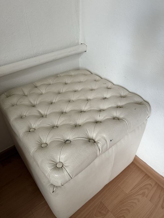 Кровать для спальни