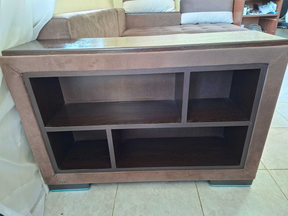 Ъглов  диван купуван е преди 1 година,230 височина на 140 широчина е