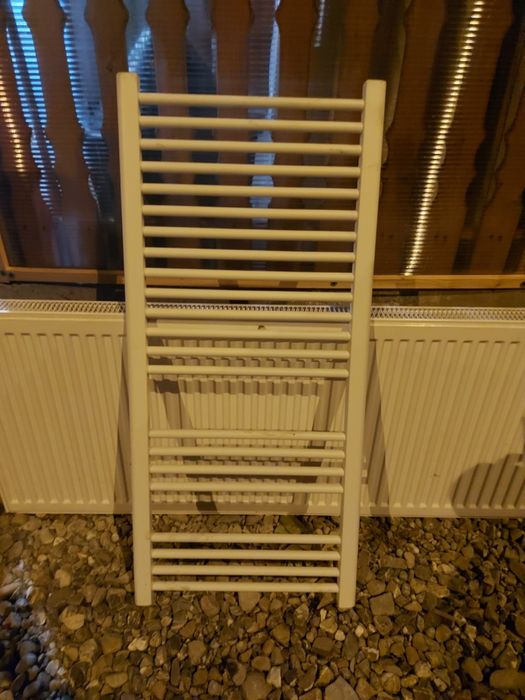 Vand Calorifer  Scarita 110x50 i  90Lei