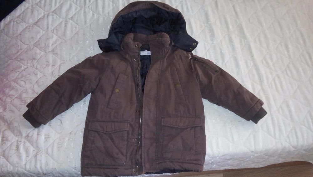 Продавам зимно яке за момче H & M размер 98