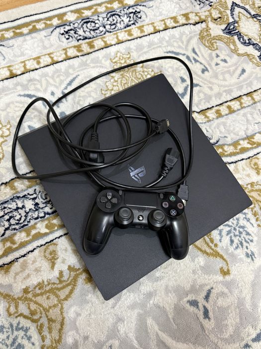 Play Station 4 Pro