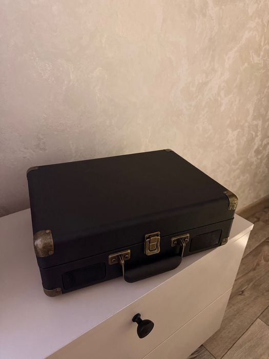 Виниловый проигрыватель Верный Deluxe