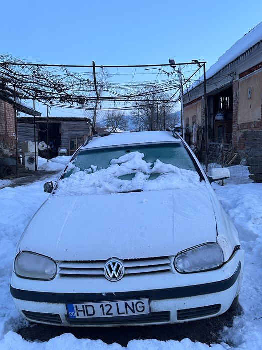 Vând Golf 4 1.9 SDI