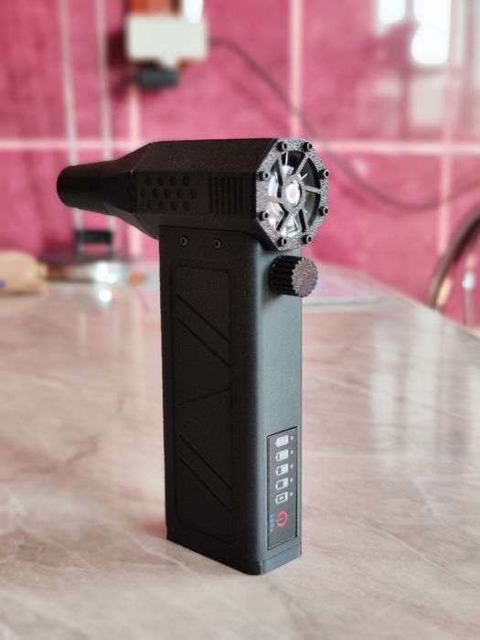 Suflantă electrică portabilă cu acumulator Li-ION