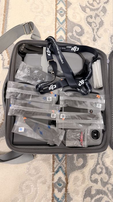 Продам Дрон DJI Air 3S more combo (RC2)