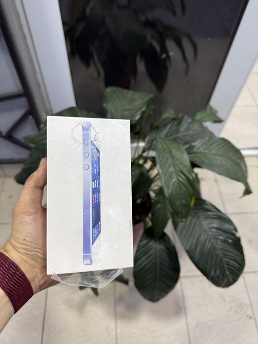 Iphone 5 new 16gb silver no open