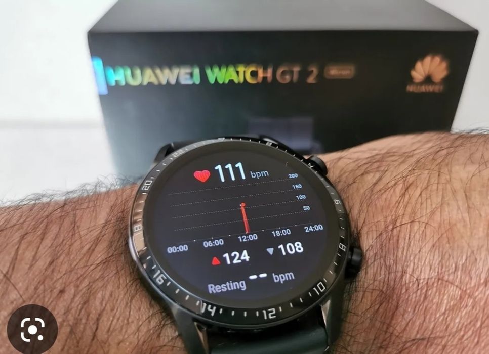 Срочно продам   флагманского смартфона Huawei P30  128gb +Huawei gt