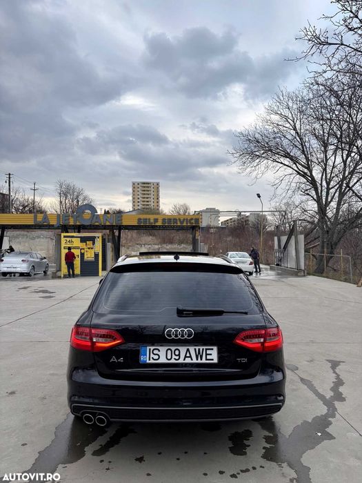 Audi A4 / 2.0 / 2015 / Automat