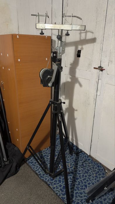 Set 2 Stative cu Troliu Adam Hall SWU 400 T (Wind-Up) + Adaptoare Truss