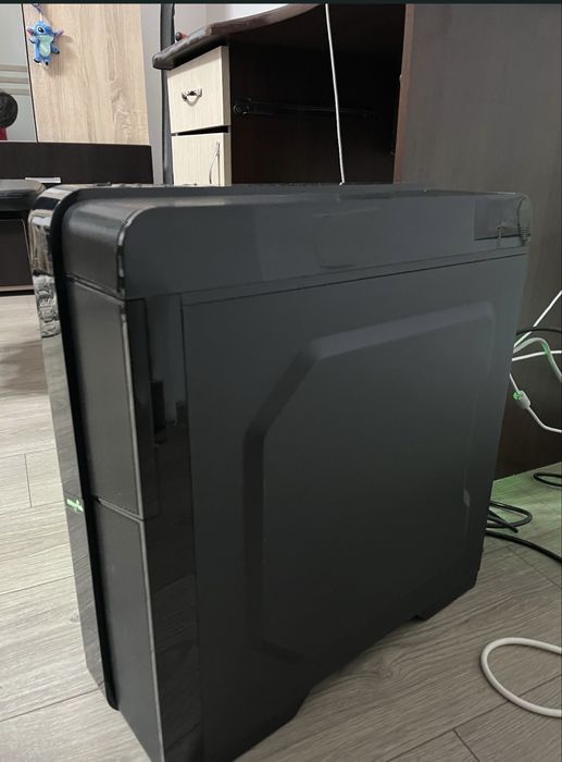 Vand Unitate PC Gaming i5