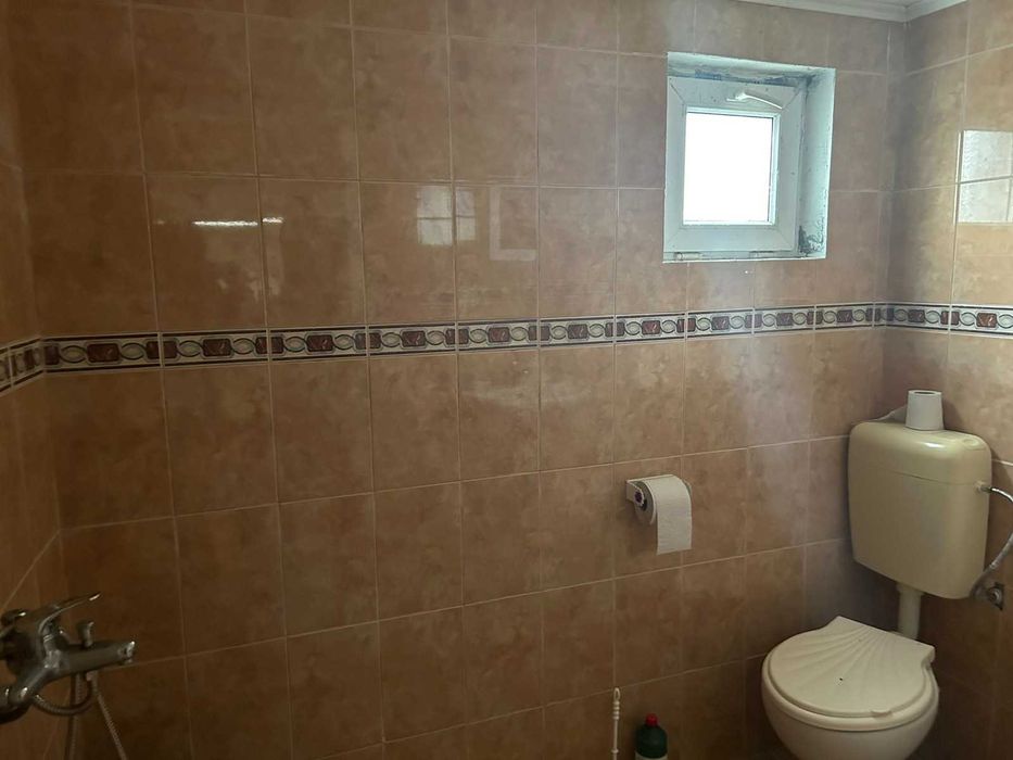 Продава се Къща в Долни чифлик - 300 кв.м за 317 €/кв.м - Снимка #6