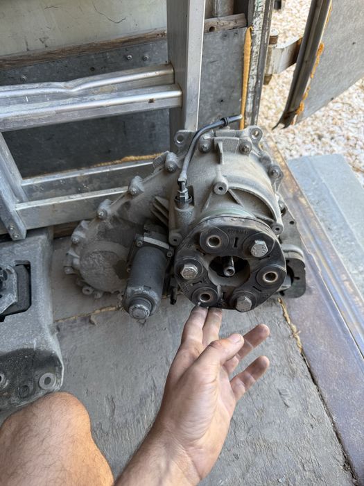 Раздатка бмв х5 е70 3.0sd atc700