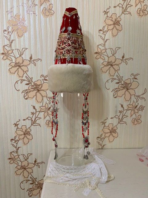 Платье на узату