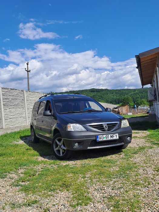 Vand logan mcv cu GPL 7 locuri