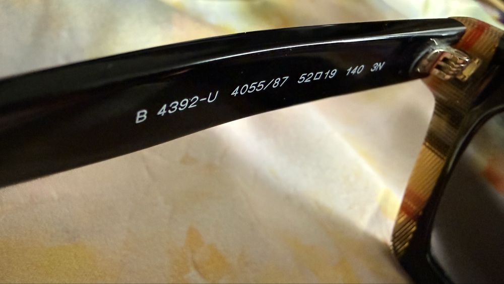 Ochelari de soare Burberry originali, model Briar