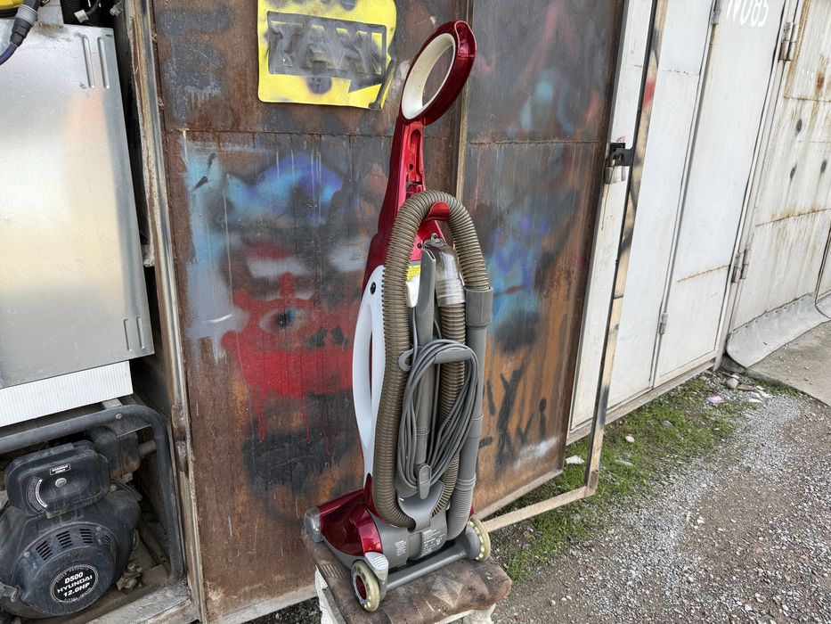 * Electrolux оригинальный вертикальный пылесос из Германии не дорого!