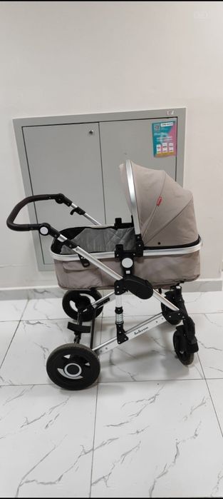 Продам коляску за 10 тысяч