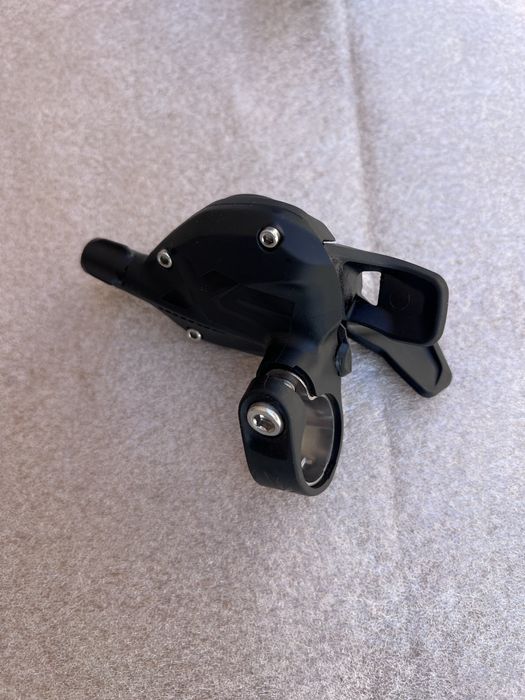 Команда дясна Sram SX Eagle 12S