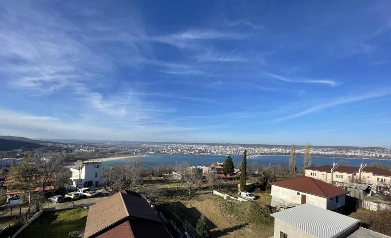 Продава се Парцел в Варна, Гръцка махала - 1094 кв.м за 61 €/кв.м - Снимка #1