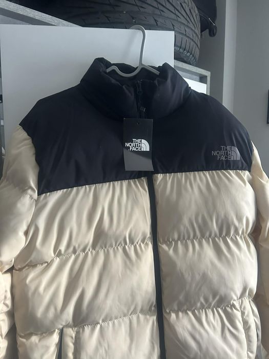 Geaca The North Face nouă cu etichetă