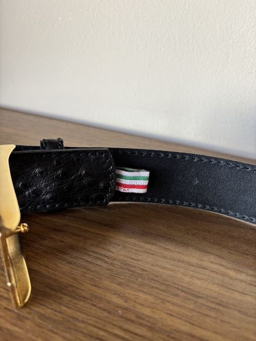 Естествена кожа.